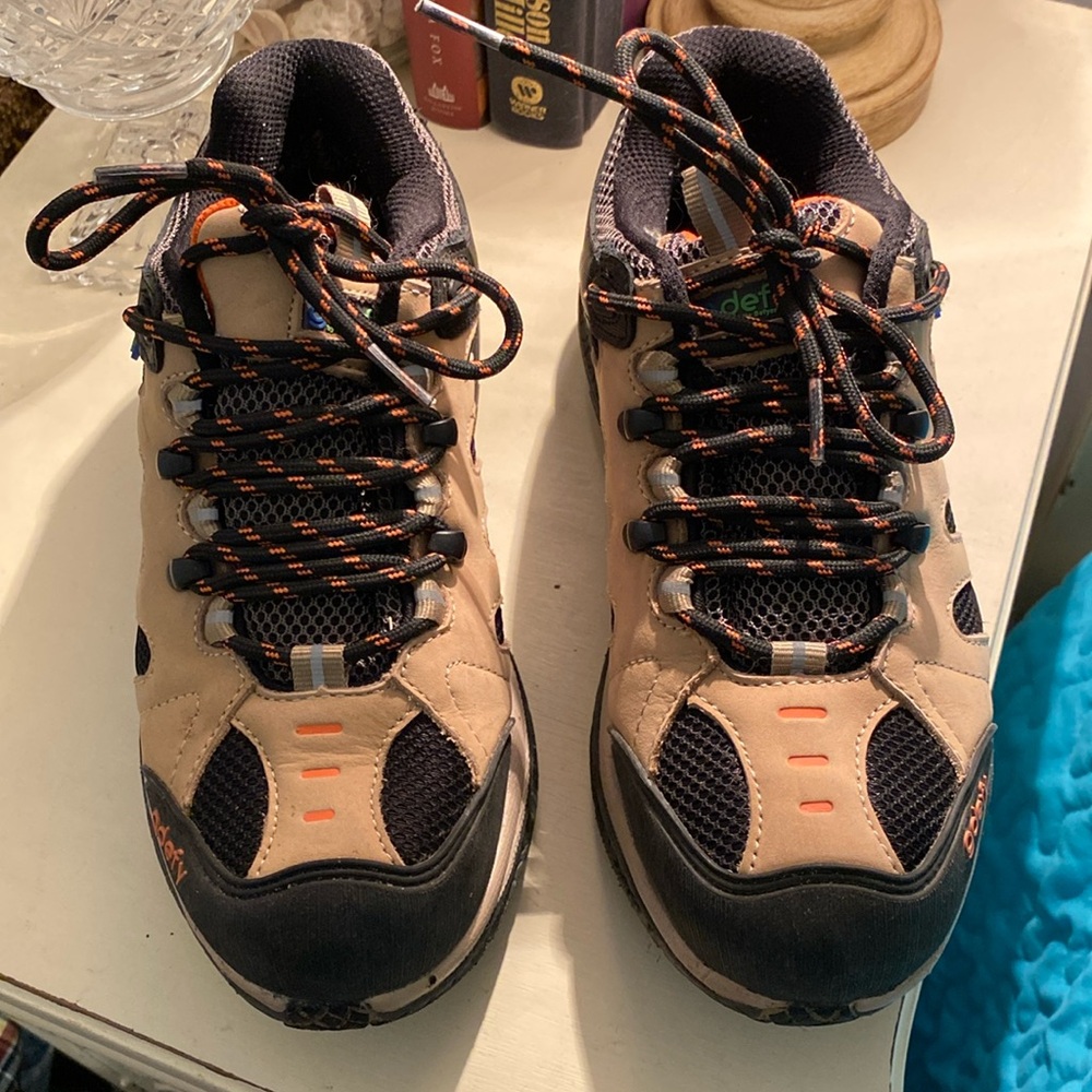 Gdefy by gravity defyer.  Waterproof
